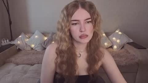 ViolettaOtis online show from March 23, 2:22 pm