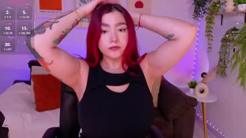 Violett Castel online show from May 24, 8:04 pm