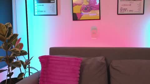 Violet online show from April 16, 3:06 am