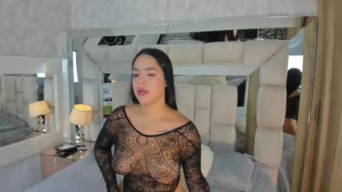 VIOLET online show from March 18, 7:20 pm