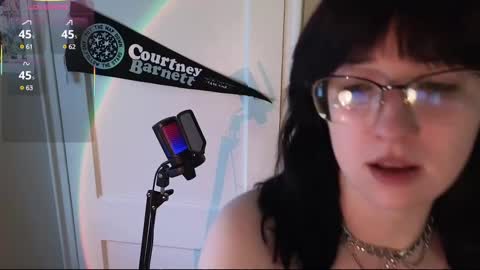 Violet Winter  indie sleaze goth girl next door online show from March 1, 3:38 pm