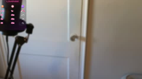 Violet Winter  indie sleaze goth girl next door online show from September 13, 3:36 pm