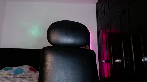  Violet  online show from September 9, 5:07 am