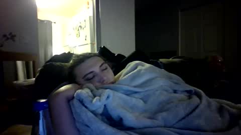 priscilla online show from December 17, 6:31 am