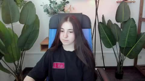 your love online show from June 3, 2:33 pm