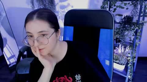 your love online show from May 22, 4:36 pm