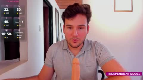 Snapshot of vito_ferrero chatting on September 18, 7:51 pm Vito Ferrer online show from September 18, 7:51 pm