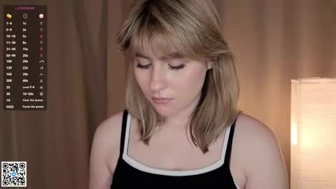 Snapshot of vivandellapenna chatting on October 21, 6:22 pm Melissa online show from October 21, 6:22 pm