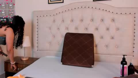 VIVIANA DOMINGUEZ online show from February 25, 8:12 pm