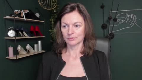 Vivian online show from September 30, 7:08 am