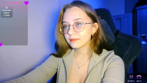 vivivivikkie online show from December 17, 10:38 pm