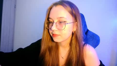 vivivivikkie online show from February 4, 10:24 pm