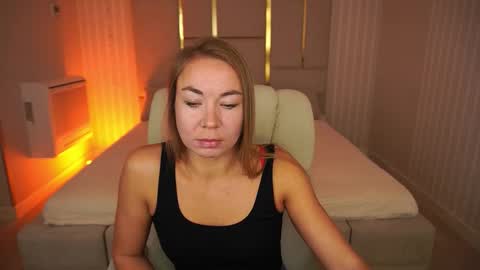 Ur Lady online show from October 10, 7:47 am