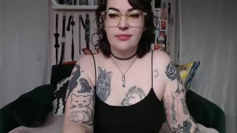 VIXIN online show from November 14, 5:48 pm