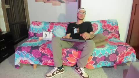 Vlad online show from May 4, 3:46 am