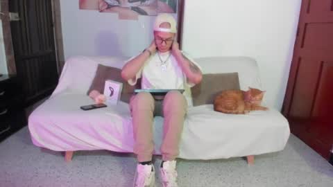 Vlad online show from May 6, 4:07 am