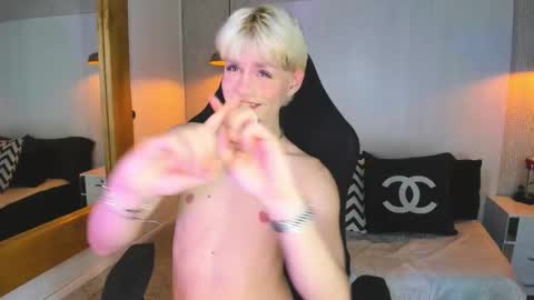 Vlad  online show from February 25, 2:31 pm