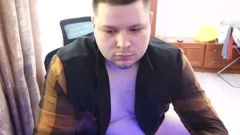 Volshebnik1302 online show from March 27, 12:17 pm