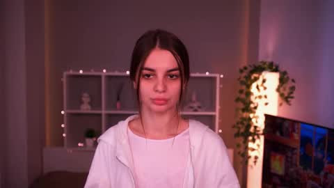 Sofia online show from November 8, 8:17 am