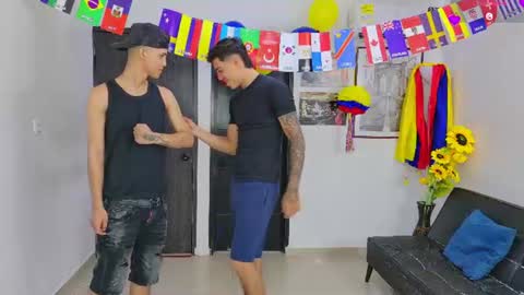 voyeurism_guys online show from July 5, 10:39 pm