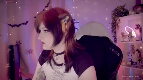 vronnier online show from November 18, 11:46 am