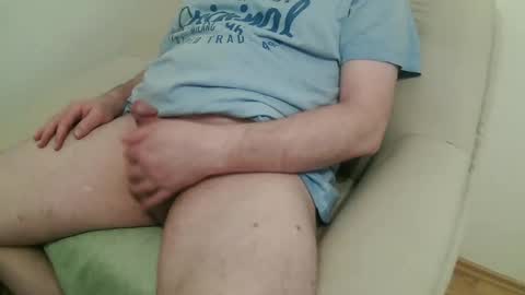 Daniel online show from April 14, 9:07 pm