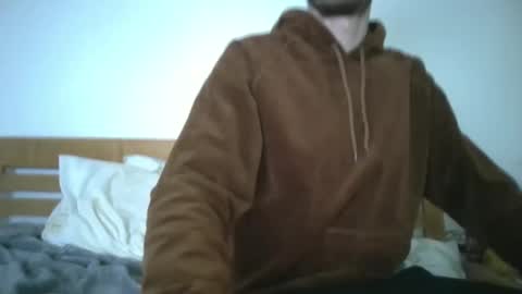 hung boy online show from January 4, 4:23 am