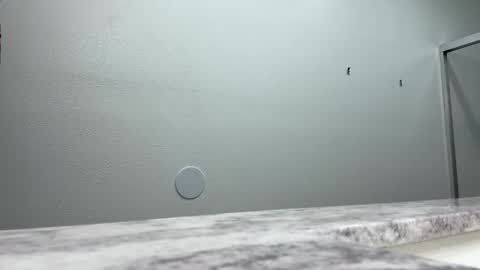 w2456 online show from March 5, 7:34 pm