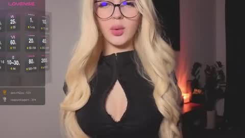 Alice  Before pvt write to me in PM  online show from May 6, 9:32 pm