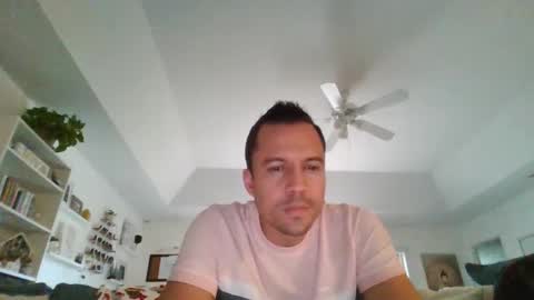 wakandalive online show from December 25, 9:33 pm