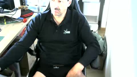 waldo7267 online show from April 20, 9:23 am