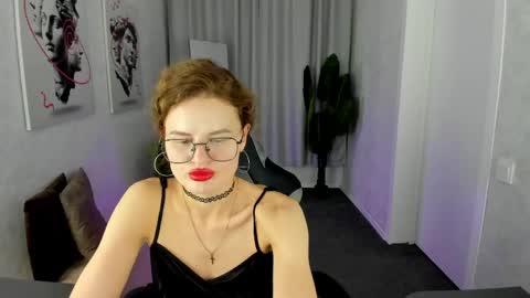 Wanda online show from May 11, 4:26 pm