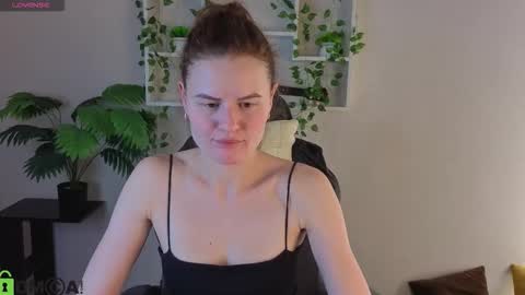 Wanda online show from December 20, 3:19 pm