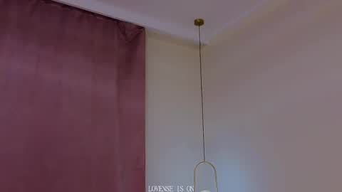 Betti online show from December 17, 1:56 am