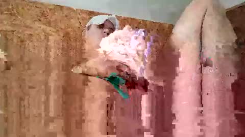 Snapshot of wankingnoah1234 chatting on January 25, 8:21 am edging noah loves to wank online show from January 25, 8:21 am