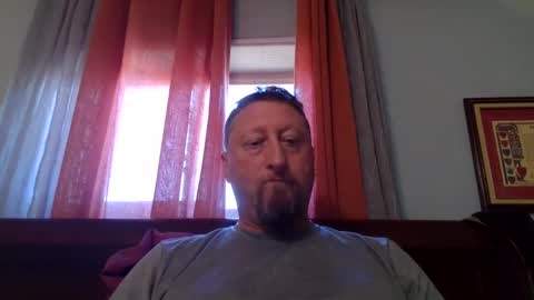 Snapshot of wantstoperform chatting on October 4, 7:00 pm wantstoperform online show from October 4, 7:00 pm