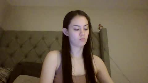 wasiancutie online show from May 15, 6:33 am