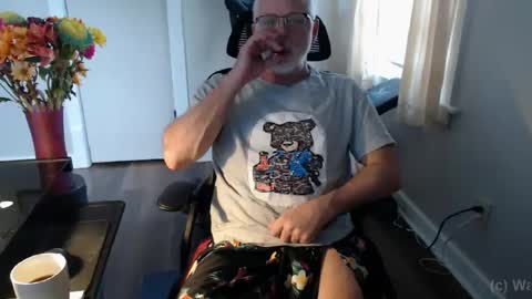 Snapshot of wasted_daze_ chatting on March 1, 2:02 pm wasted_daze_ online show from March 1, 2:02 pm