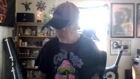 waterfire420 online show from April 14, 10:57 pm