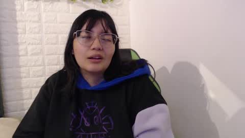 Trixie 3 online show from March 6, 1:57 pm