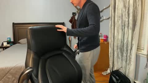 Snapshot of webslingxxxx chatting on September 16, 12:23 am webslingxxxx online show from September 16, 12:23 am