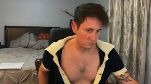 Snapshot of webslingxxxx chatting on January 15, 11:19 pm webslingxxxx online show from January 15, 11:19 pm