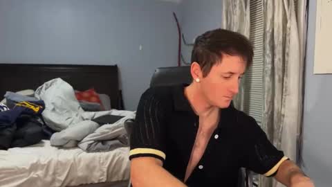 Snapshot of webslingxxxx chatting on December 24, 12:00 am webslingxxxx online show from December 24, 12:00 am