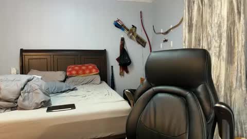 Snapshot of webslingxxxx chatting on February 24, 12:30 am webslingxxxx online show from February 24, 12:30 am