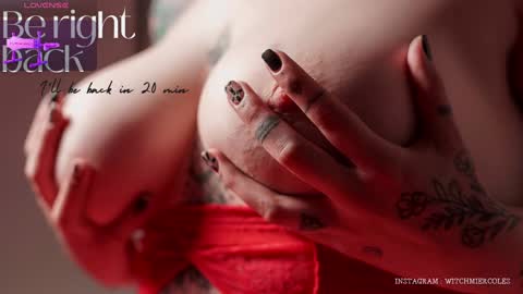 Wednesday  Birthday show   December 18 online show from March 6, 8:16 pm