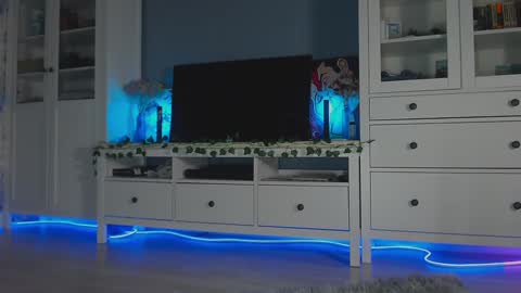 Snapshot of weed_princesss chatting on January 29, 3:26 pm moon online show from January 29, 3:26 pm