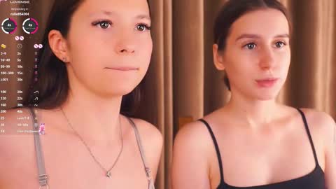 Nora online show from December 19, 9:10 pm