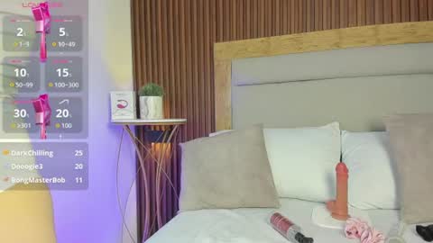W E N  online show from June 19, 4:18 am