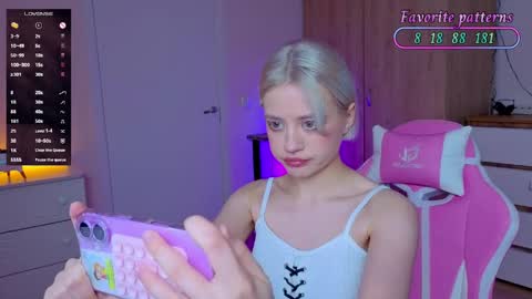 Wendy online show from April 28, 4:44 pm