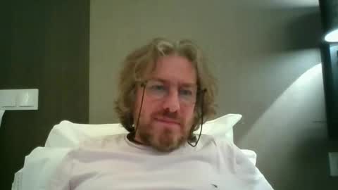 wesh wesh online show from April 23, 11:17 pm